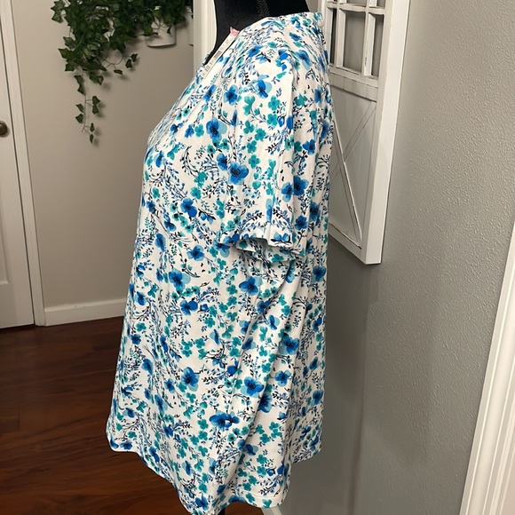 Laura Scott Floral Print Short Sleeve Shirt - Picture 2 of 10